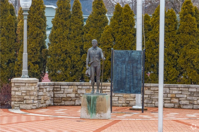 Deer Park honors the men and women from their community who served in WWII