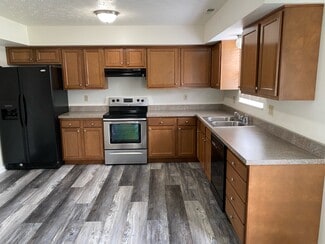 104 Hidden Cove Unit 106, Teays Valley, WV 25560