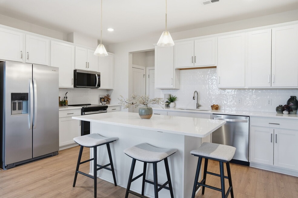 The Aire At Westchester - The Aire at Westchester, Sycamore II Plan unit 38506542, Midlothian, VA 23113 - photo 1