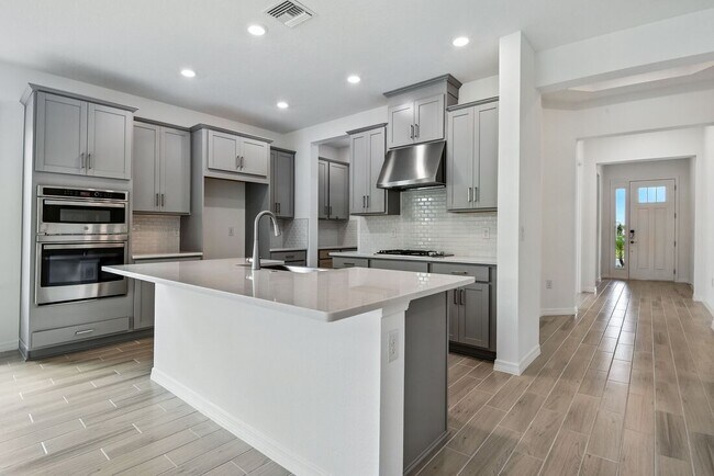 569 Moon Shell Cir, New Smyrna Beach, FL 32168 - photo 2