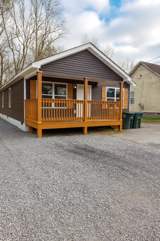 1630 S Greenwood Ave, Chattanooga, TN 37404