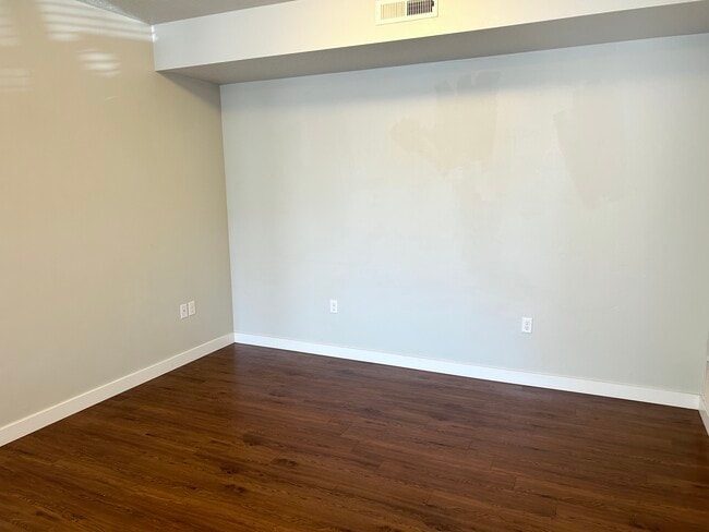 3660 S 900 E unit 402, Salt Lake City, UT 84106 - photo 3