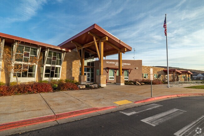 Educational opportunities abound at Mountain Green Elementary School.