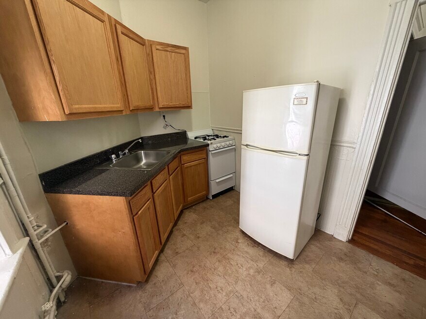 25 Walbridge St unit 4, Allston, MA 02134 - photo 1