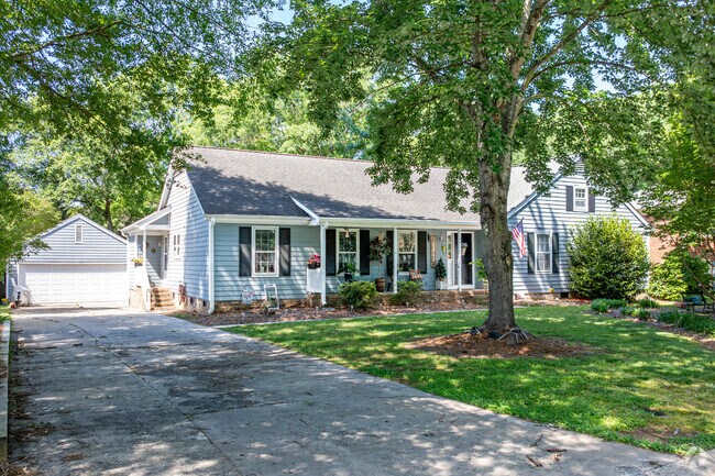 Ranch homes are scattered throughout the neighborhood of Touchstone Village.