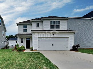 526 Lateleaf Dr, Moncks Corner, SC 29461