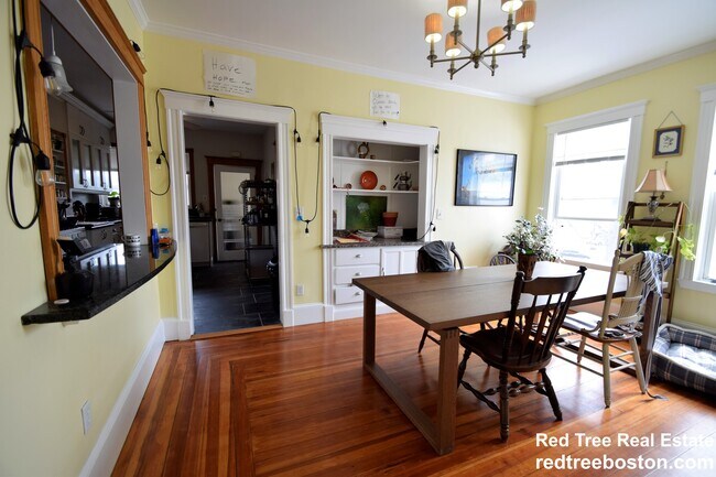 29 Page St unit 3, Revere, MA 02151 - photo 5