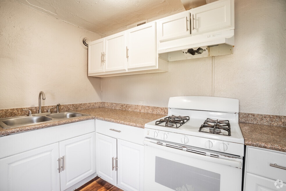 Viento Sereno Apartments ( NEW), Galveston, TX 77551 - photo 1