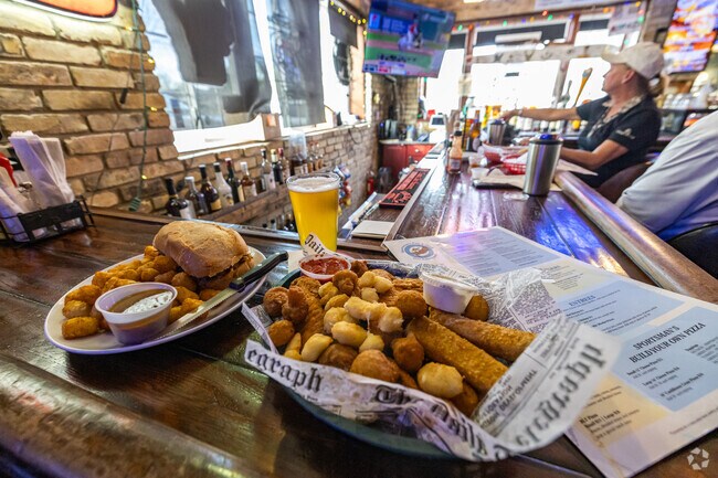 The pub food at Sportsman's Pub is some of the best in Wind Lake.