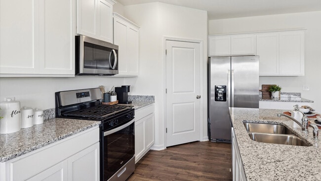 107 Tanasqui Dr unit 36208227, Johnson City, TN 37604 - photo 7