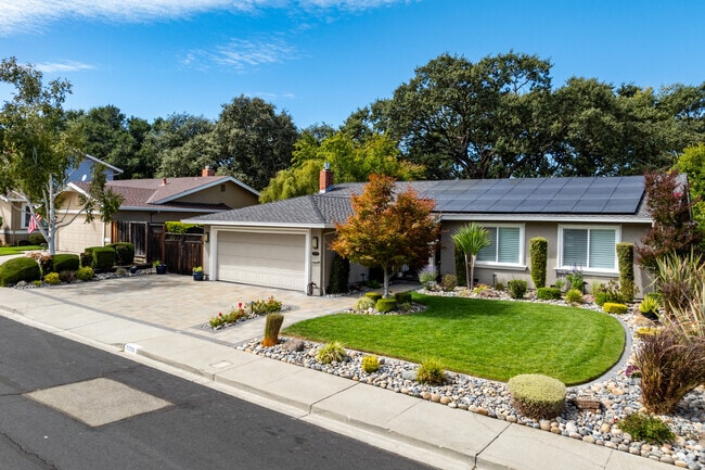 Residents of Foothill-Pleasanton enjoy tree-lined streets, vast open valleys.