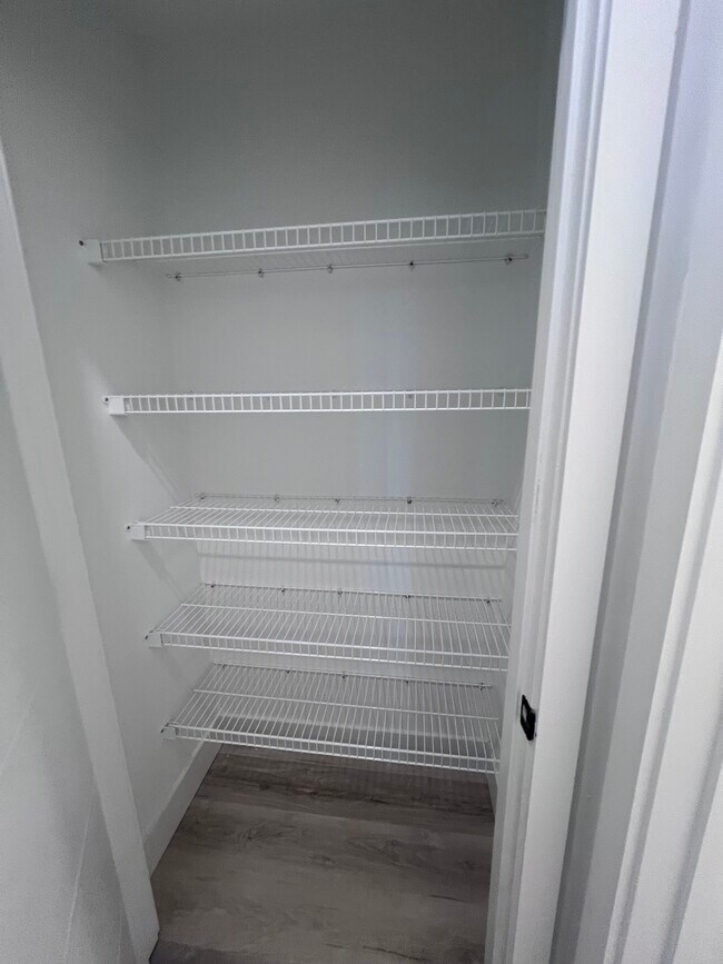 175 NW 31st St unit C2, Miami, FL 33127 - photo 5