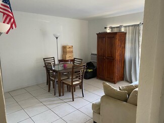 119 NW 3rd St, Hallandale Beach, FL 33009
