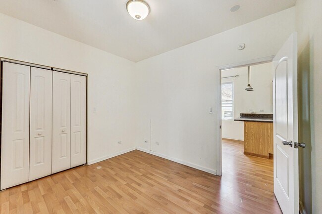 1844 N Mozart St unit 2, Chicago, IL 60647 - photo 7