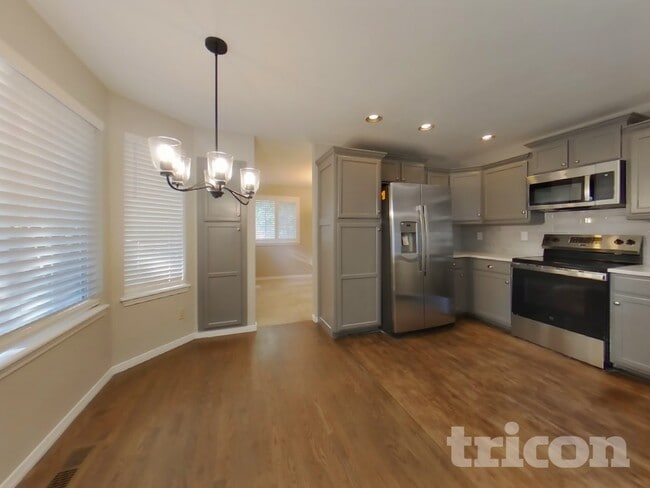 5740 S Jellison St, Littleton, CO 80123 - photo 5