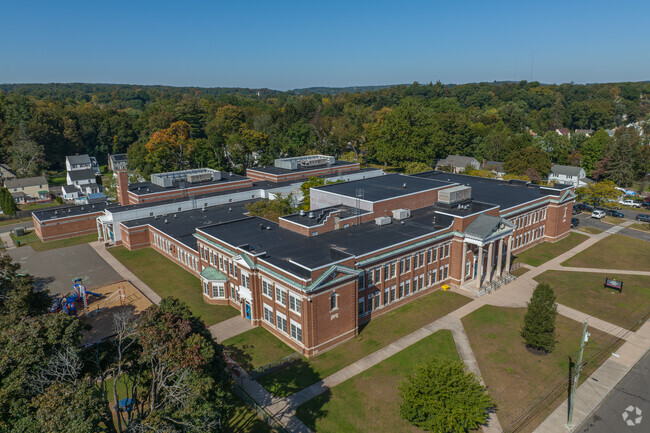 New Britain's Vance Elementary School has a student-teacher ratio of 13:1.
