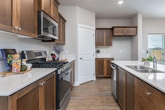 465 NW Monte Vista Ave Unit 36459016, Madras, OR 97741