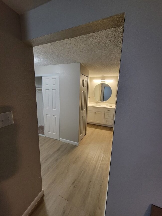 1302 S Parker Rd, Denver, CO 80231 - photo 7