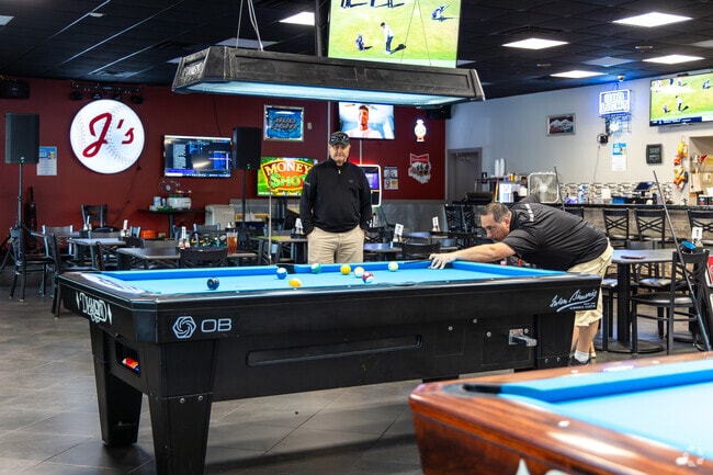 J's Sports Bar provides Lorraine Park locals with karaoke nights and pool.