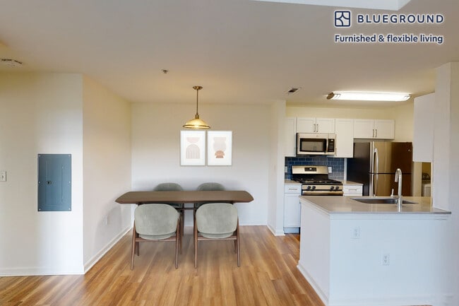 1000 Avalon Dr unit FL2-ID5615A, Acton, MA 01720 - photo 4