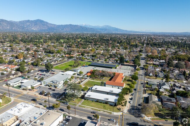 Washington Elementary School is located in San Gabriel.
