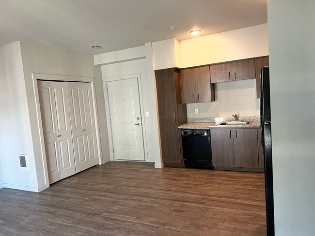 Northbrook Village, Fairview, OR 97024 - photo 7