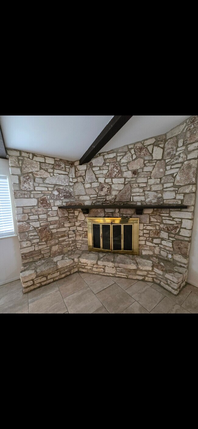 12714 La Quinta St, San Antonio, TX 78233 - photo 3