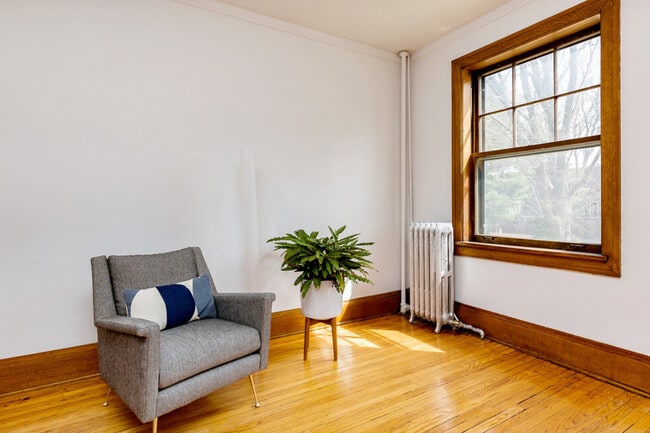 718 E 18th St, Des Moines, IA 50316 - photo 4