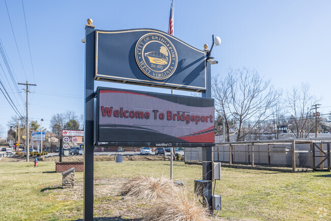 Bridgeport offers a peaceful retreat with stunning homes and scenic surroundings.