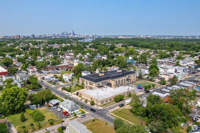 Cramer Hill residents have easy access to the city of Philadelphia.