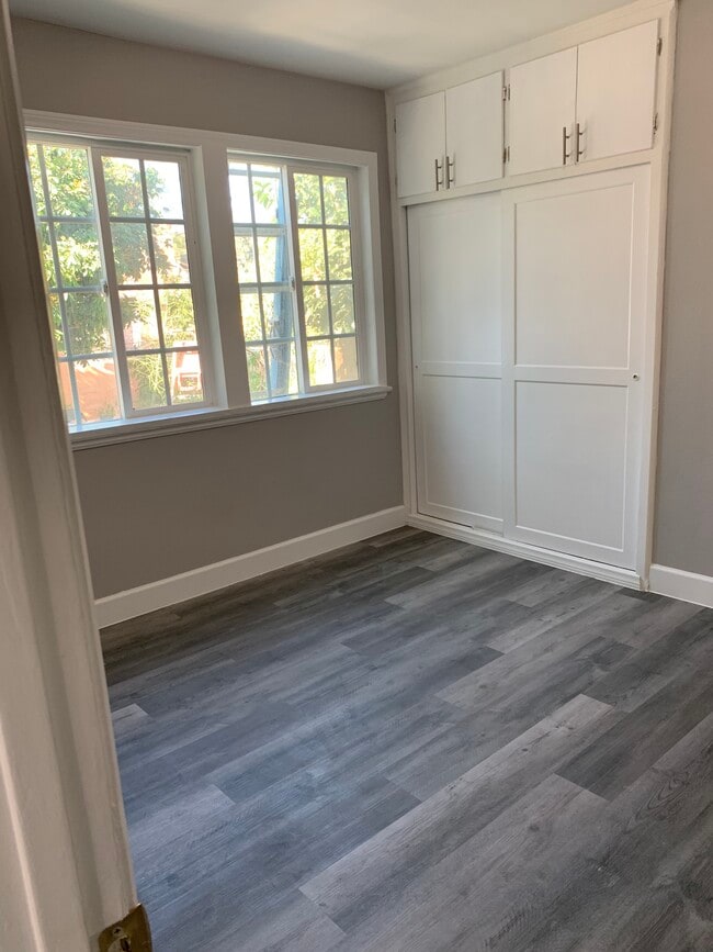 1483 1/2 Allison Ave, Los Angeles, CA 90026 - photo 3