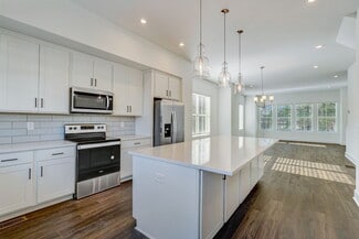 3039 Wells St, Avondale Estates, GA 30002