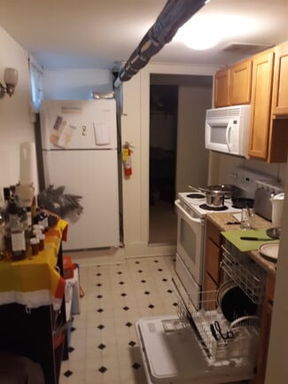 250 Ridge Ave, State College, PA 16803