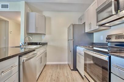 240 Harmon Ave unit 110, Panama City, FL 32401 - photo 6