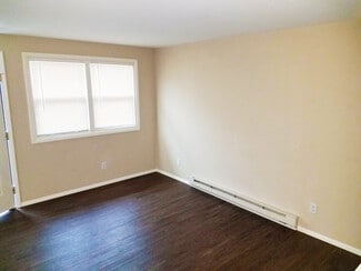 1842 Western Ave, Green Bay, WI 54303