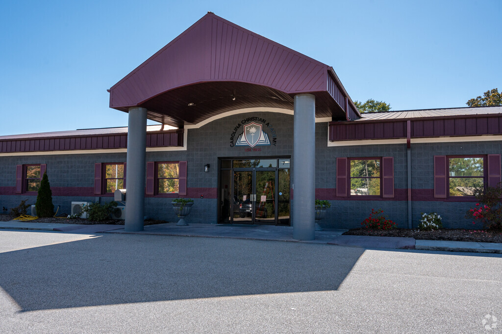 Carolina Christian Academy provides education in the neighborhood of 
Lancaster County.