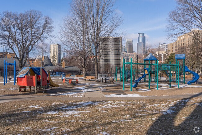 Elliot Park has a great view of downtown Minneapolis.