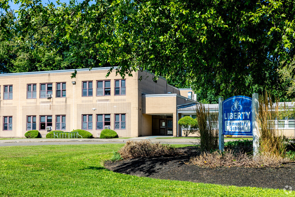 Liberty Elementary School offers students a comprehensive education.