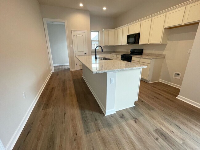 249 Marie Claire Dr, Houma, LA 70364 - photo 3