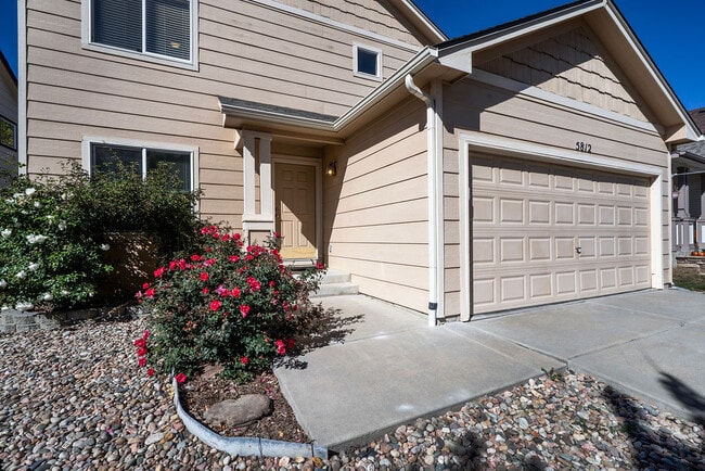 5812 Brennan Ave, Colorado Springs, CO 80923 - photo 2