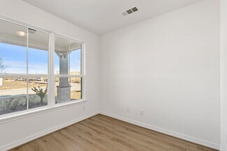 5015 Jackson Robert Path, Rosenberg, TX 77471