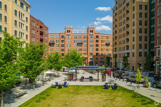 Chevy Chase Lake residents love mixed use plazas that have homes, retail, restaurants and parks.