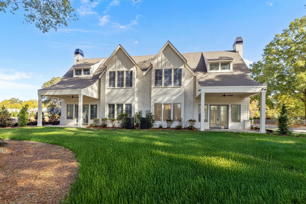 1632 Ferncliff Rd, Charlotte, NC 28211 - photo 1