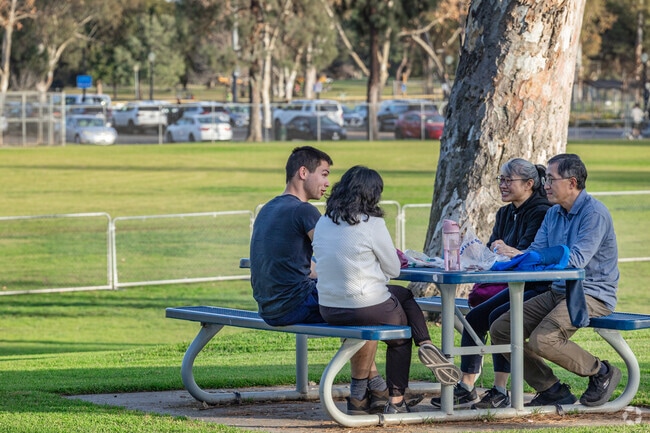 Alhambra Vista is quiet and safe with nearby parks for picnics and quality time with family and friends.