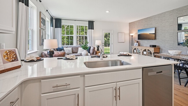 16 Reagan Dr, Runnemede, NJ 08078 - photo 7