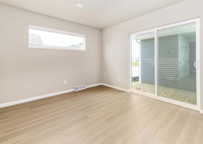 9260 Gentle Feather Rd, Verona, WI 53593 - photo 7