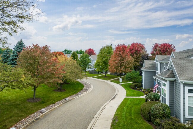 The sidewalks and streets of Third Lake are clean and well maintained.