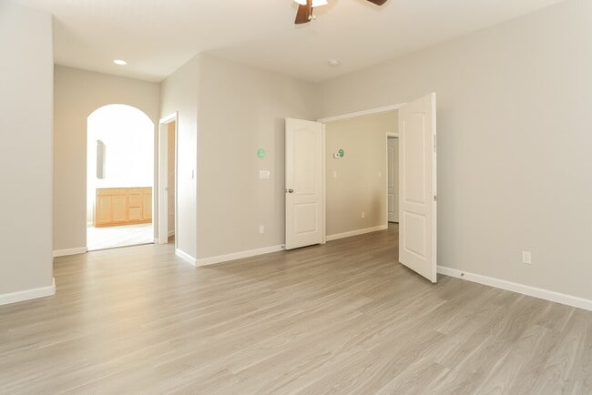 9308 Euphoria Rose Ave, Las Vegas, NV 89166 - photo 6