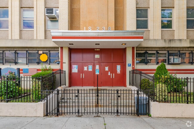 Front entrance and drop off at Susan B. Anthony Academy.