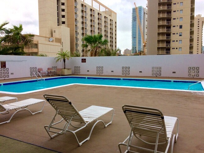 Royal Kuhio unit 3106, Honolulu, HI 96815 - photo 6